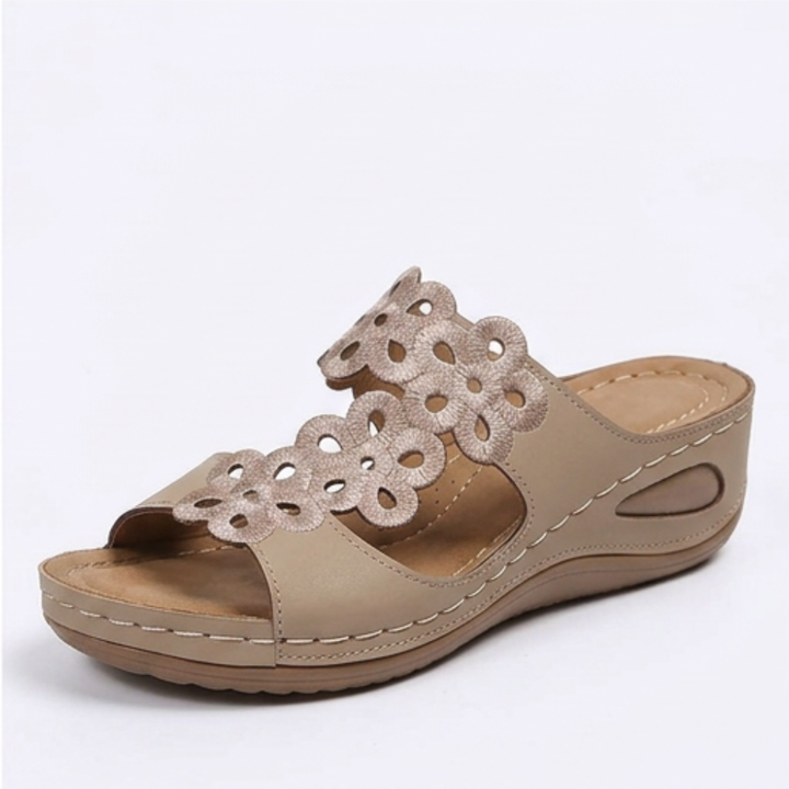 BreezeWalk – Cushioned Floral Wedge Sandals