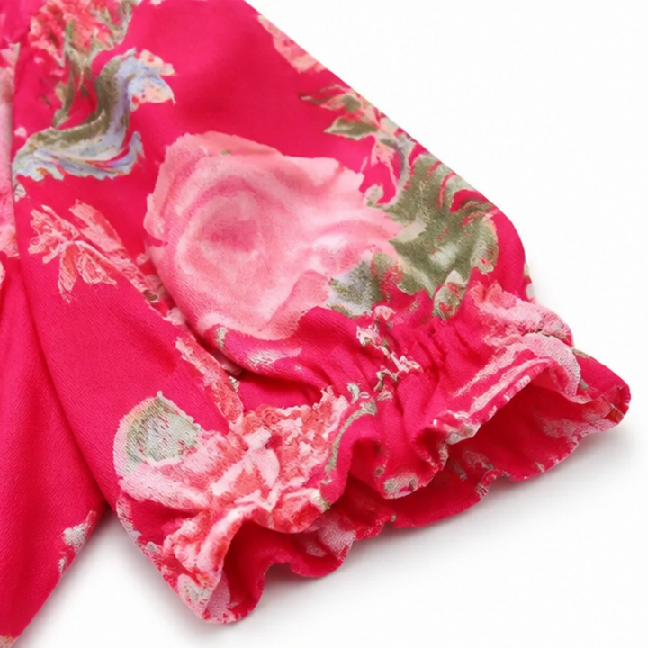 Minelda – Flowing Floral Maxi Dress