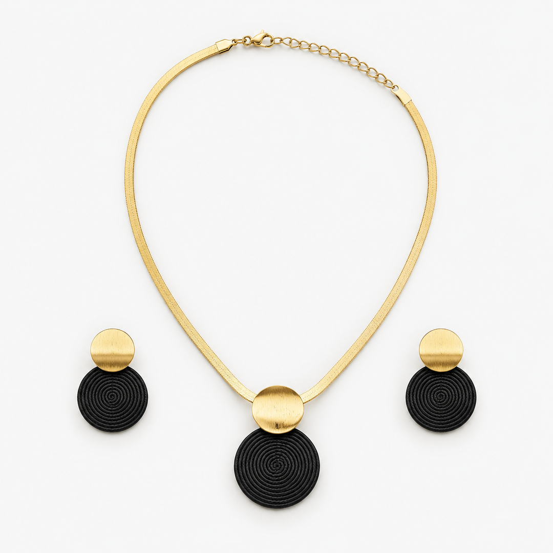 Aurelia – Textured Necklace and Earring Set