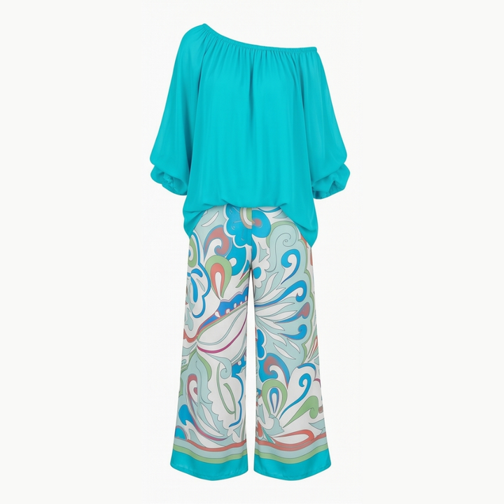 Luvella – Flowy Resort-Wear Two-Piece Set