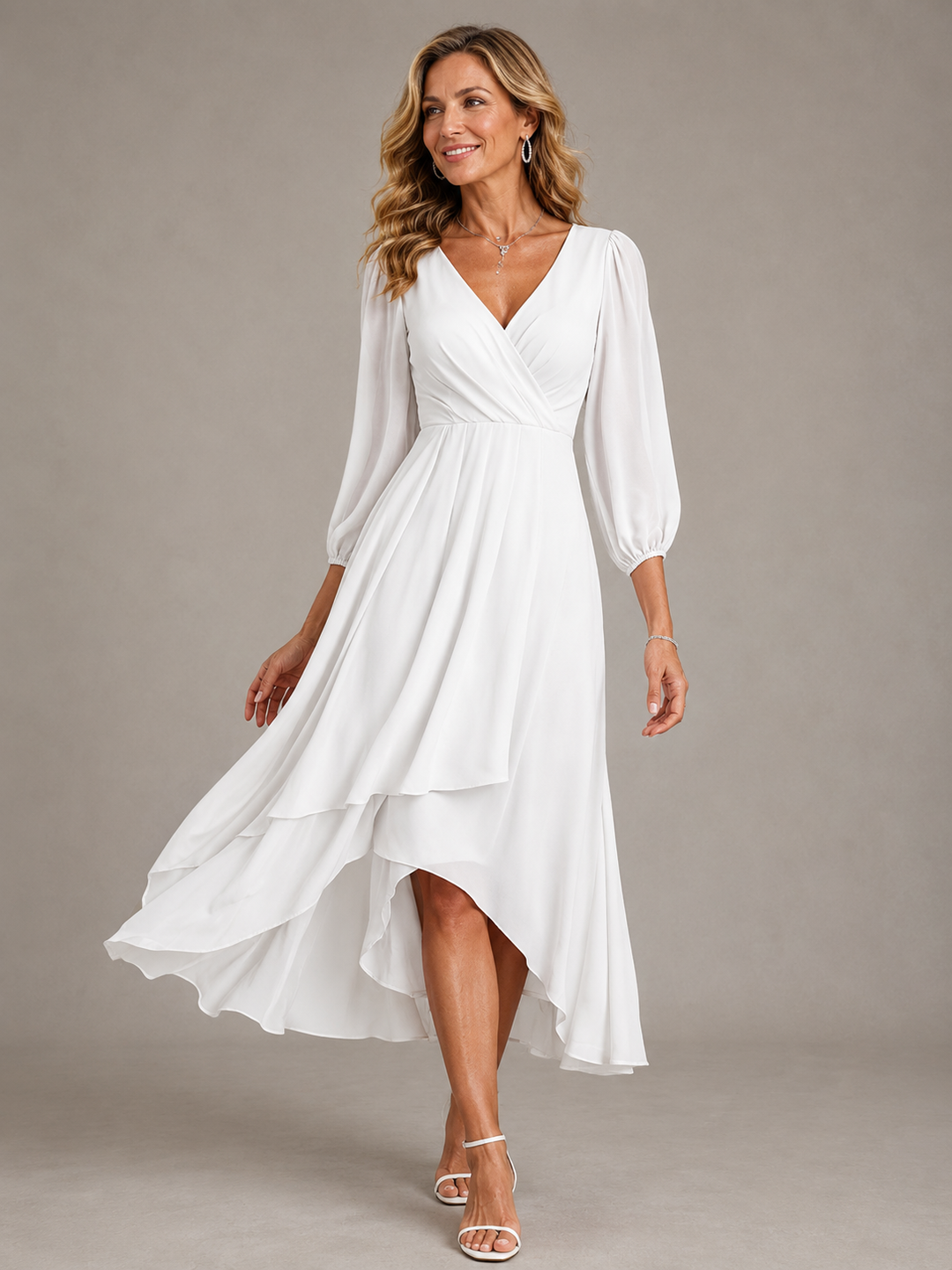 Mia™ | Robe longue élégante à col en V
