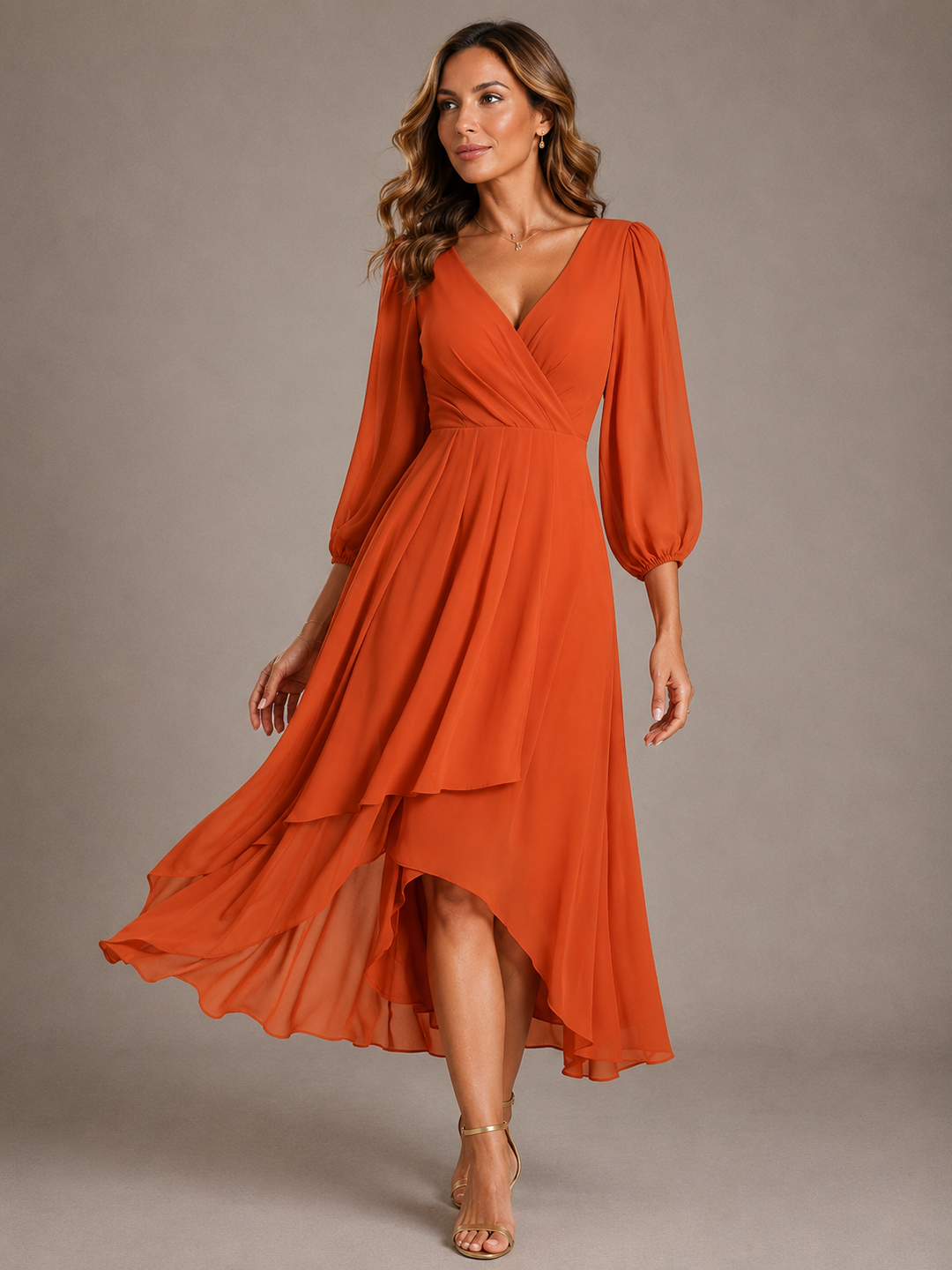 Mia™ | Robe longue élégante à col en V