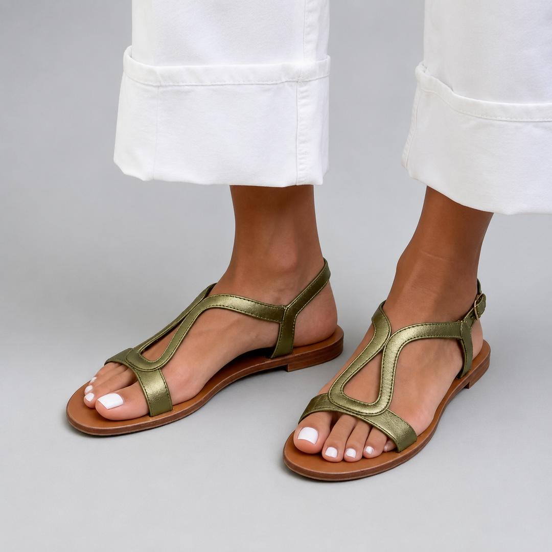 Wearbella – The Flat Sandal That Still Looks Elegant