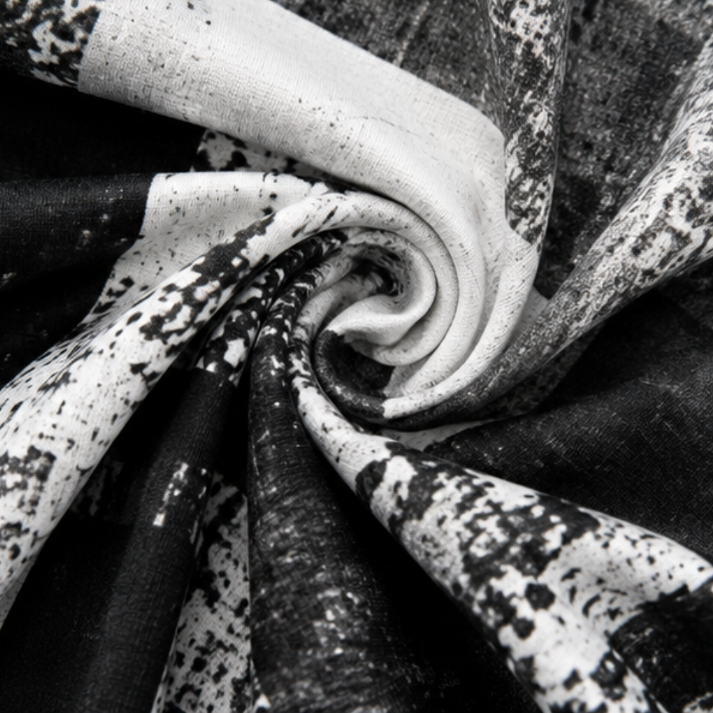 Denavia – The Denim-Look Dress That Isn&