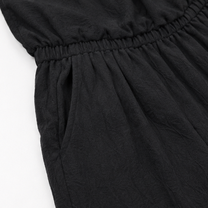 Draplyn – The 2-Piece Halter That Skims, Not Swallows