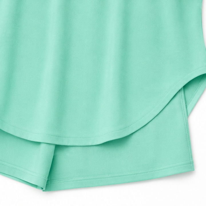 Wearbella – Round-Ring V-Neck Top And Shorts Set