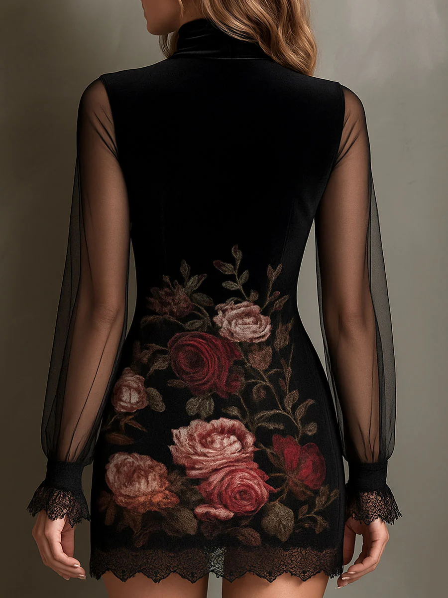 Mini-robe en tulle imprimé roses avec garniture en dentelle