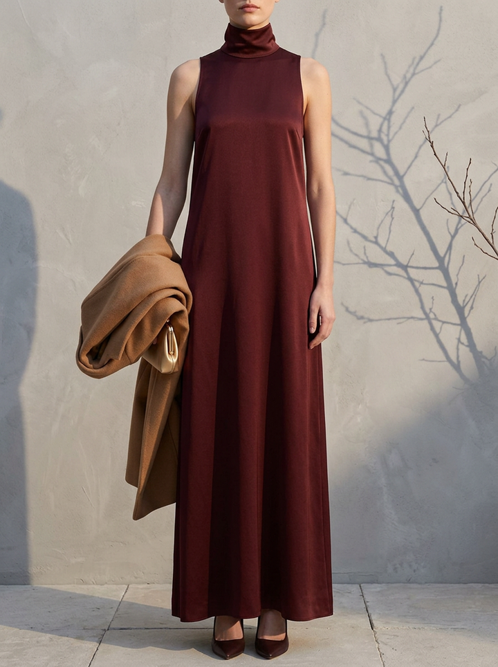 Edda | Soft Turtleneck Maxi Dress