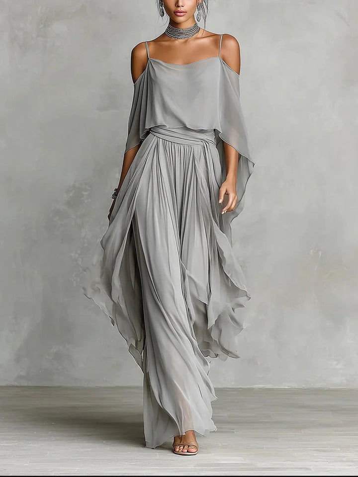Renata | Ensemble fluide gris avec haut à bretelles et pantalon léger