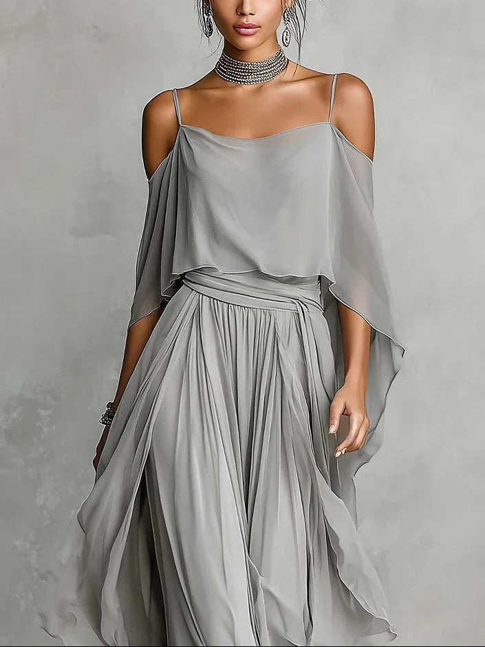 Renata | Ensemble fluide gris avec haut à bretelles et pantalon léger