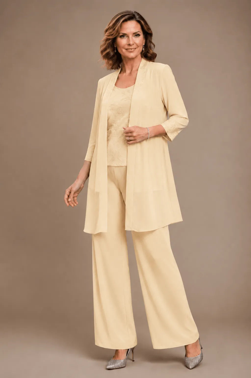 Ensemble de pantalon trois pièces brodé Evelyn