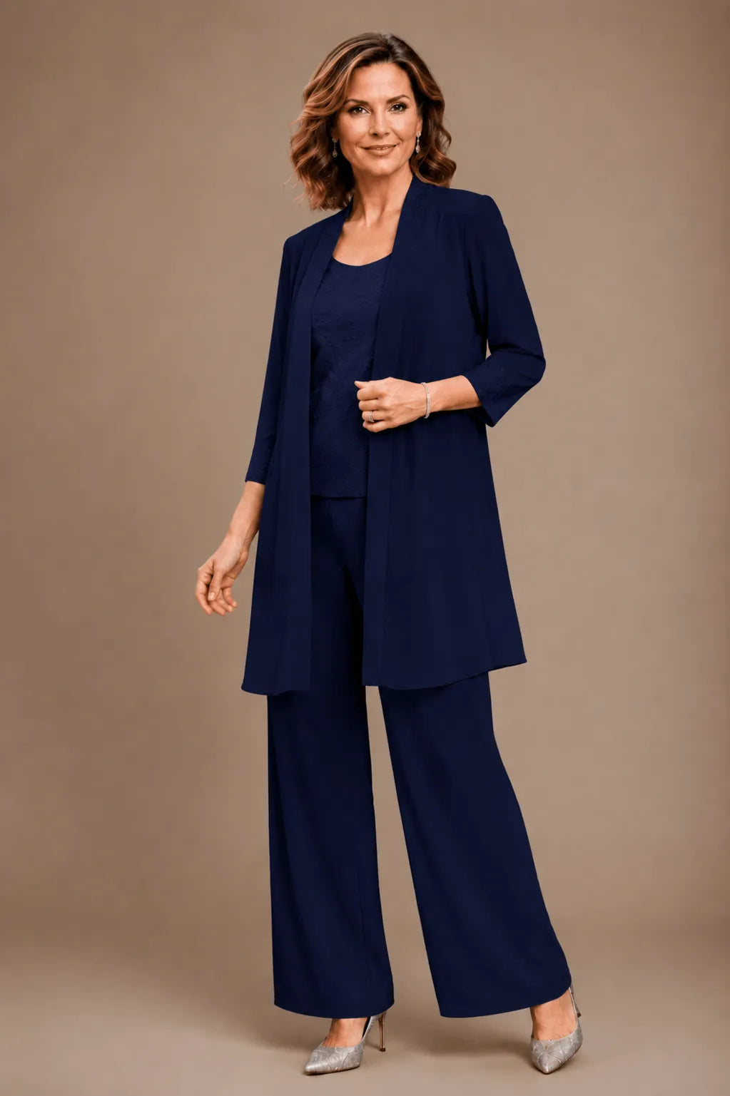 Ensemble de pantalon trois pièces brodé Evelyn