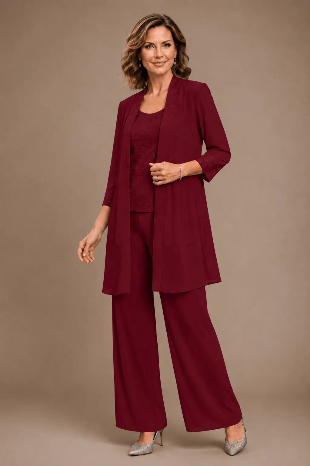 Ensemble de pantalon trois pièces brodé Evelyn