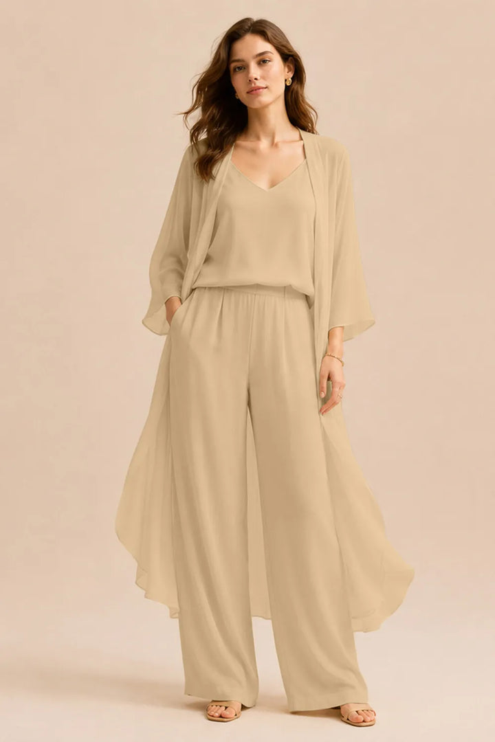 Ensemble raffiné caraco et pantalon avec veste en mousseline