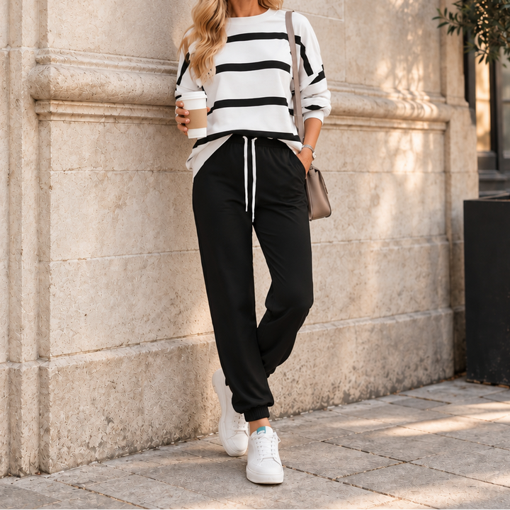 Effortlyn – Striped Two-Piece Jogger Set