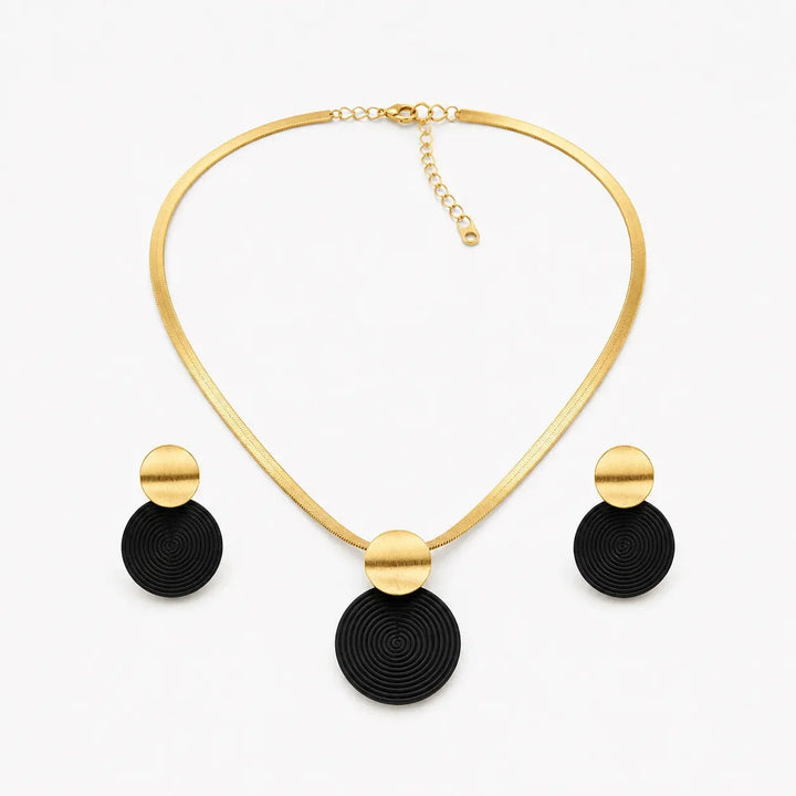 Aurenza – Gold necklace and earring set, textured medallion, flat snake chain
