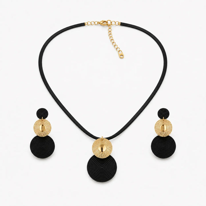 Aurenza – Gold necklace and earring set, textured medallion, flat snake chain